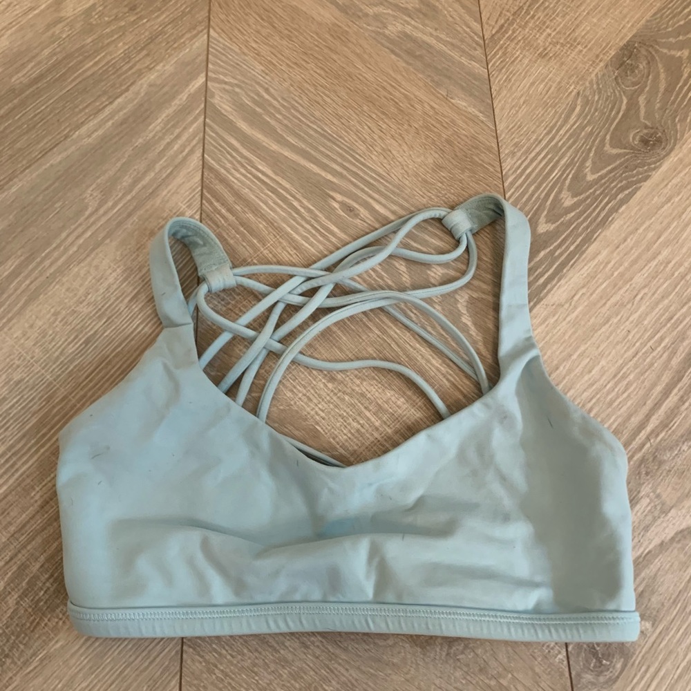 Lululemon Sky Blue Bra 4